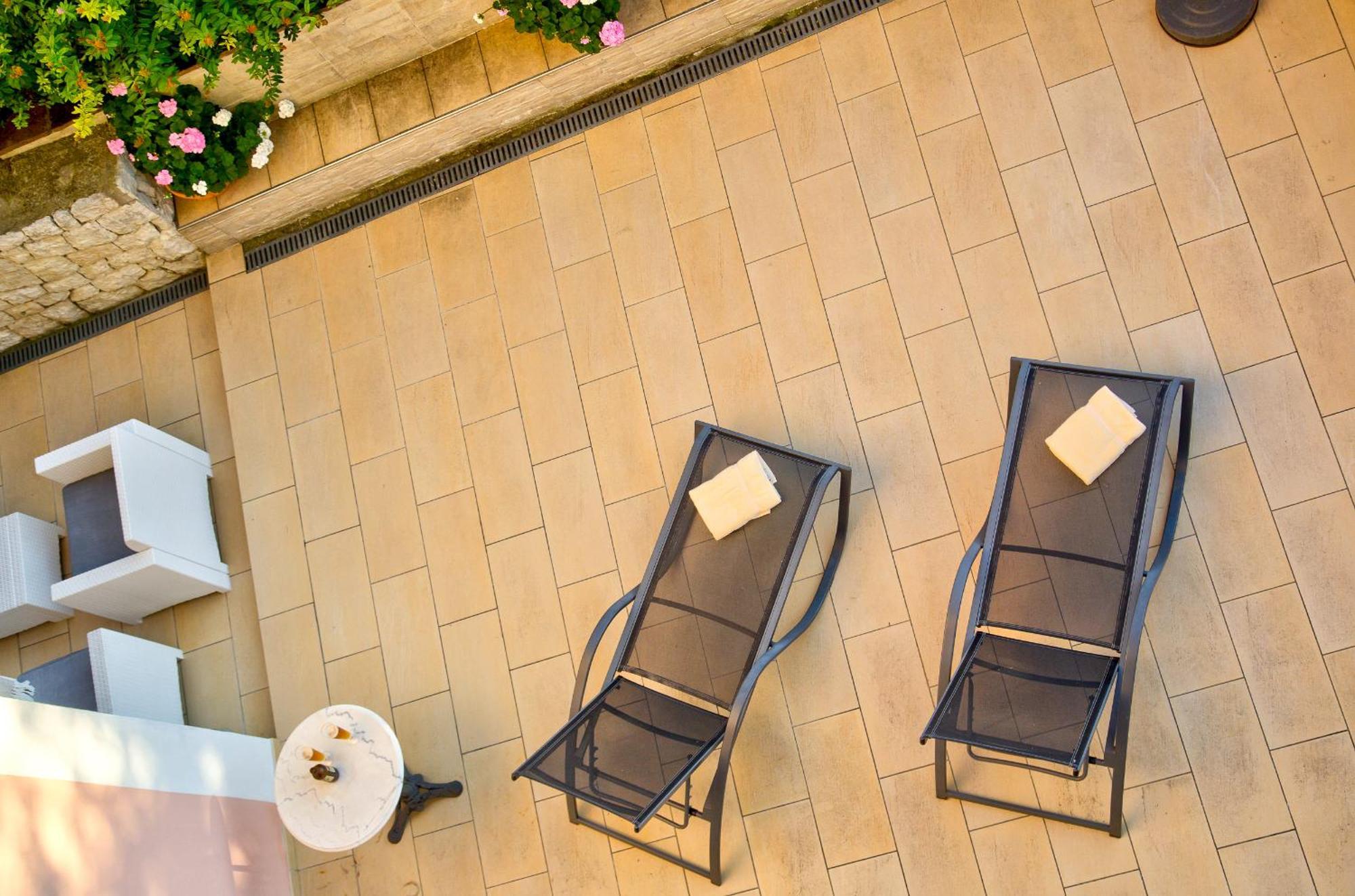 سويسي Eden Apartments المظهر الخارجي الصورة