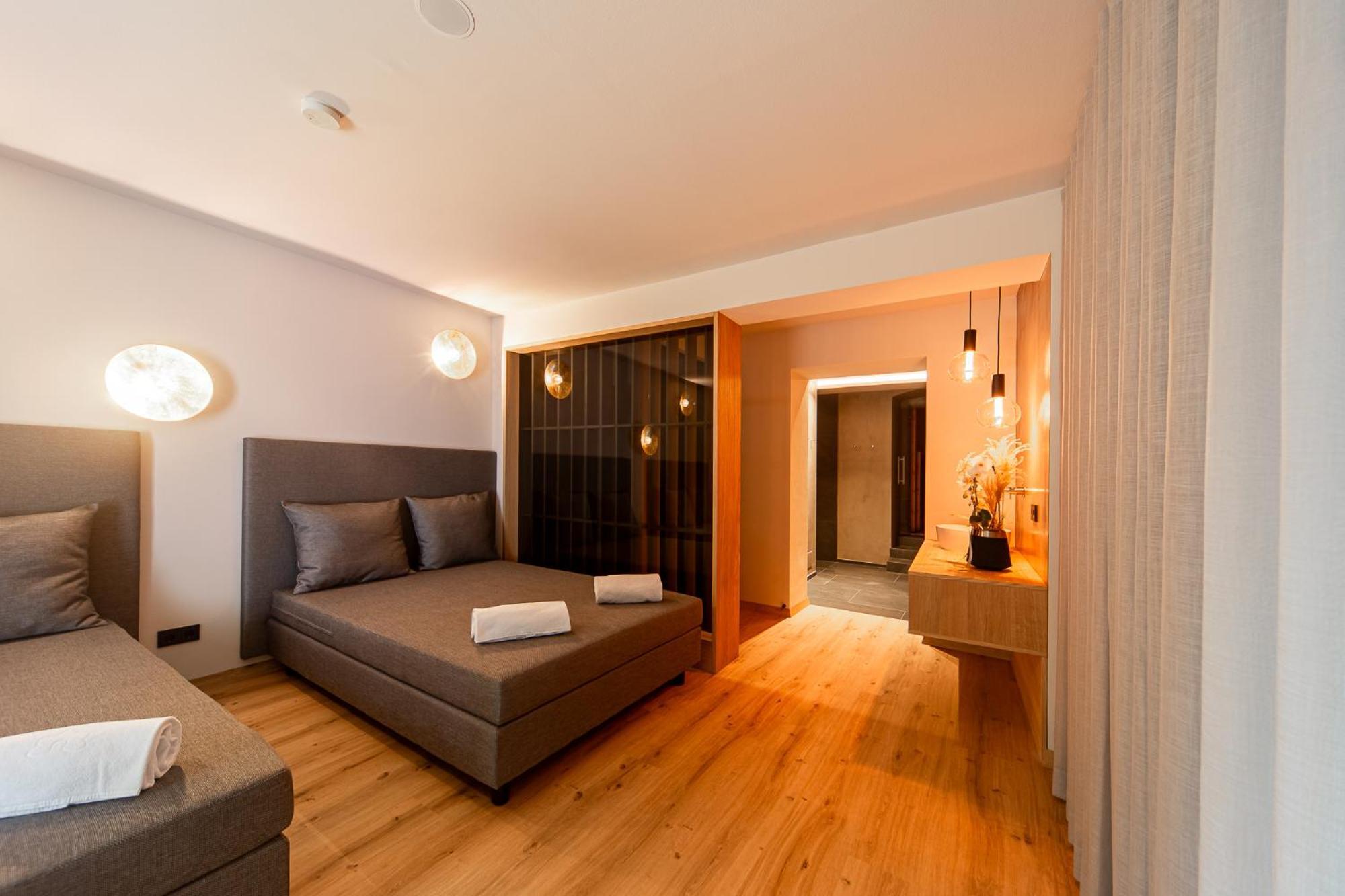 سويسي Eden Apartments المظهر الخارجي الصورة